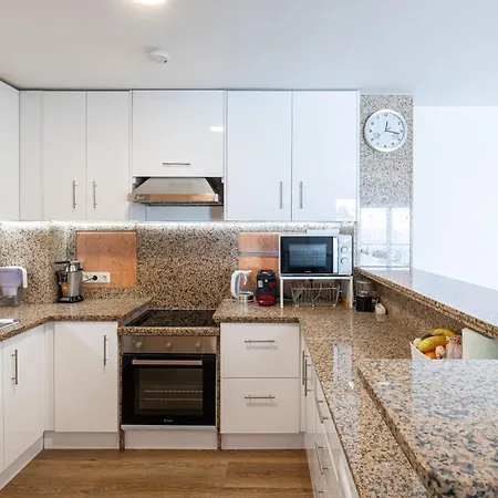 Ensuite Mediterranean Sea Front Ii Apartment *