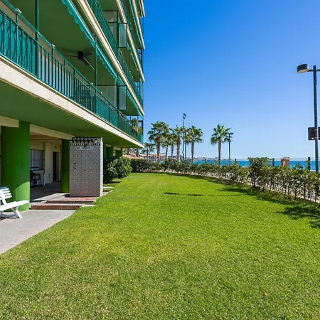 Ensuite Mediterranean Sea Front Ii * Fuengirola