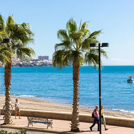 Apartment Ensuite Mediterranean Sea Front Ii