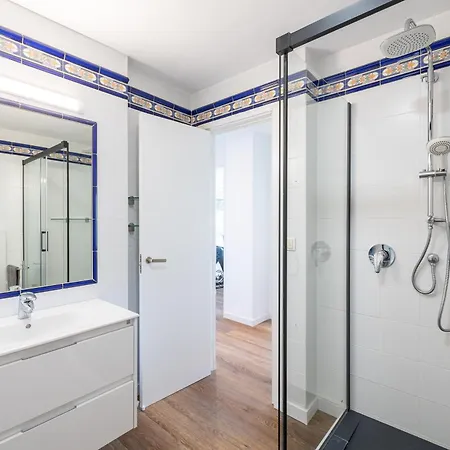 Ensuite Mediterranean Sea Front Ii